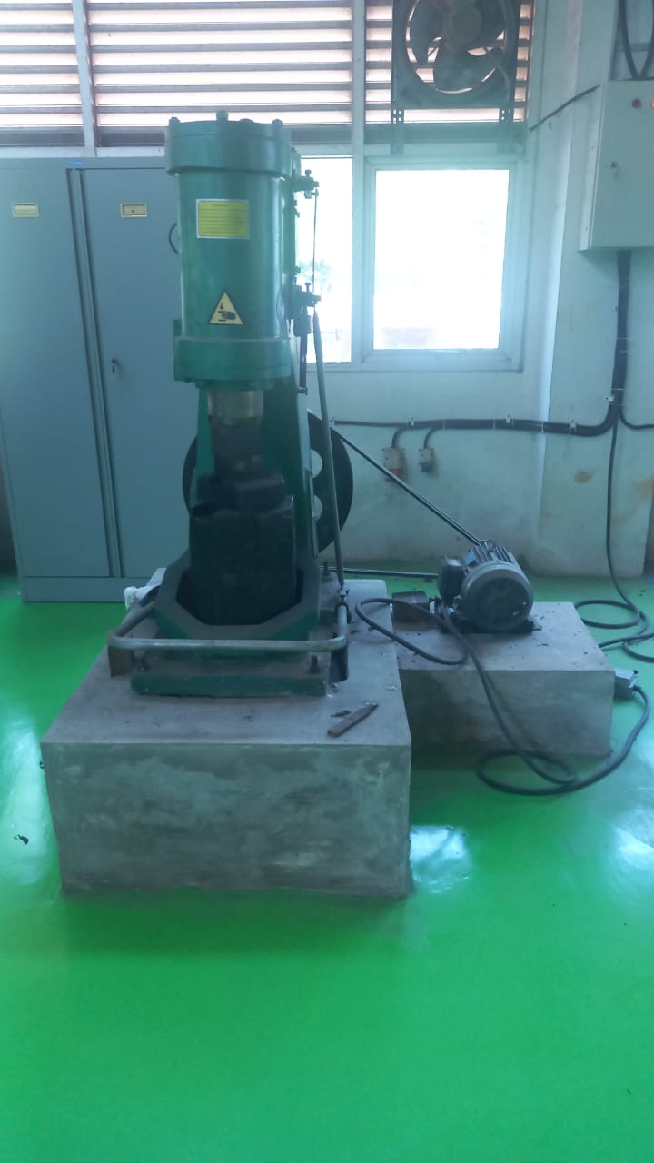 Penggunaan Air Hammer