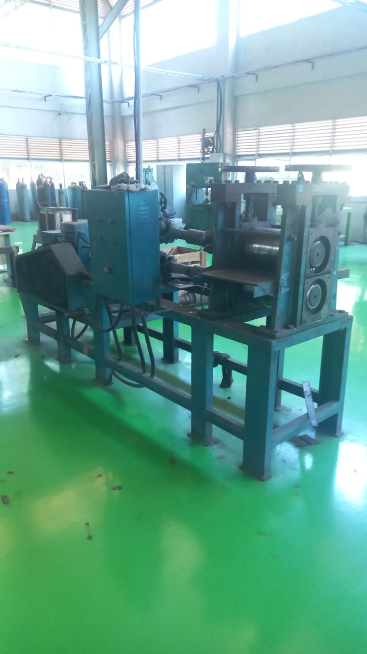 Rolling machine