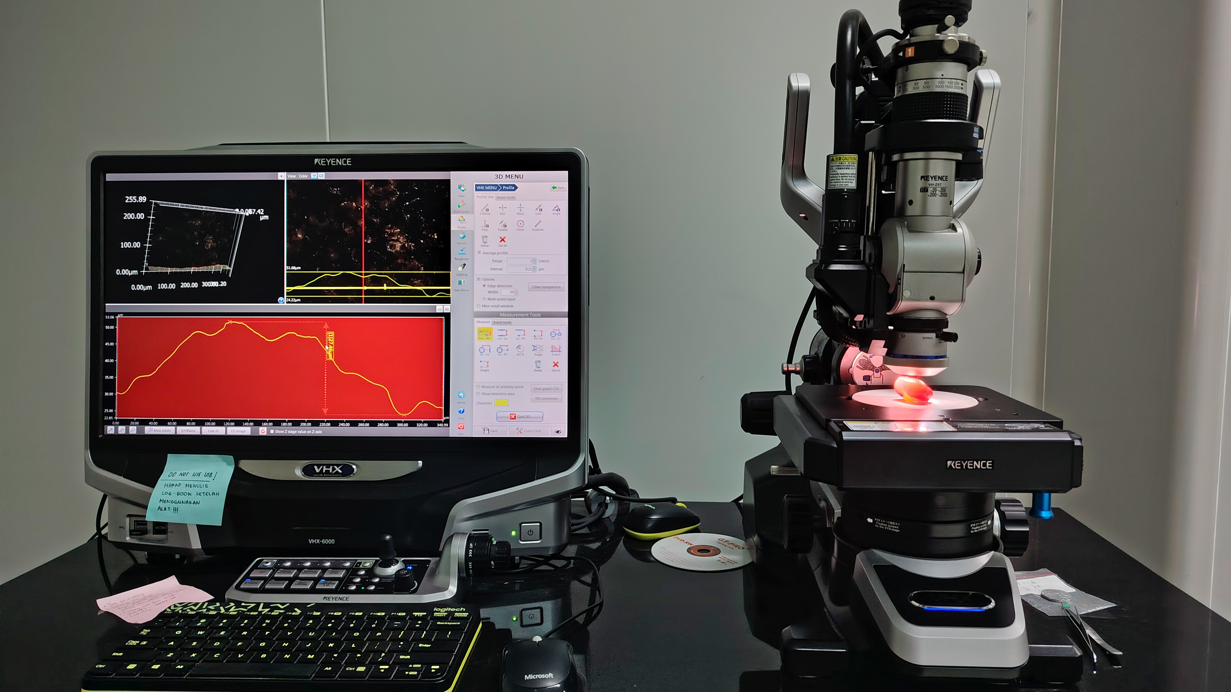Morphology analysis of material surface using 3D OM Keyence