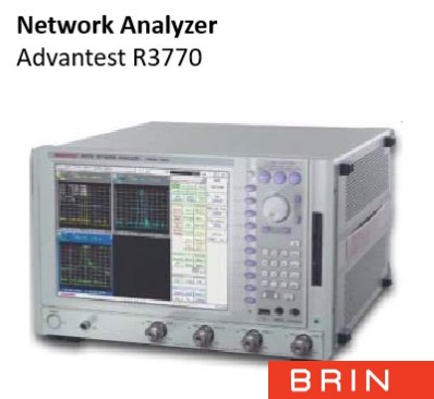 Penganalisis jaringan (Network Analyzer) dengan rentang frekuensi 8-12 GHz (X-Band)