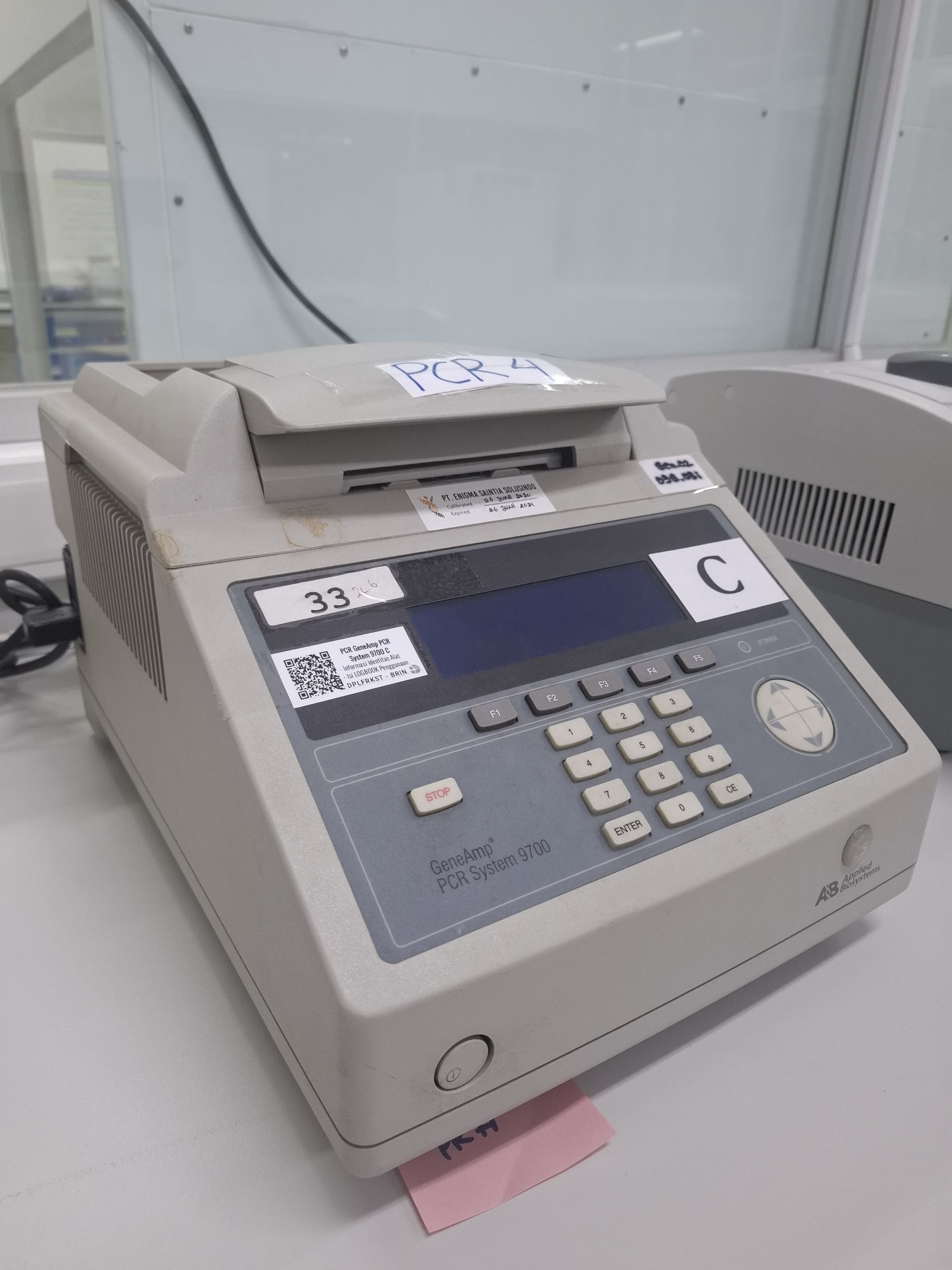 Penggunaan PCR Applied Biosystems GeneAmp 9700