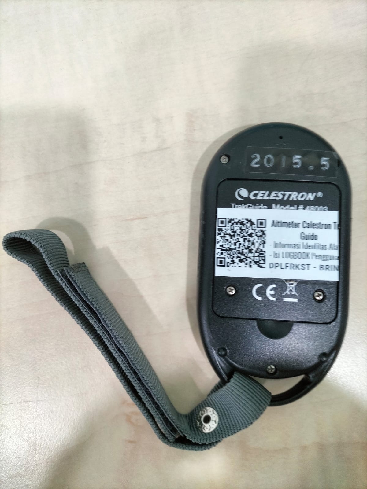 Altimeter Celestron TrekGuide 48003