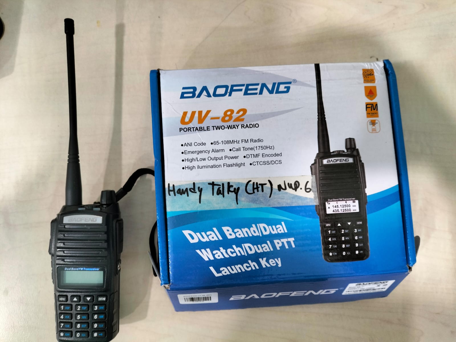 Handy Talky (HT) Baofeng UV-82