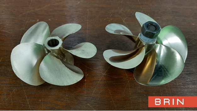 Pembuatan model propeller dari bahan bronze dengan diameter 2O cm