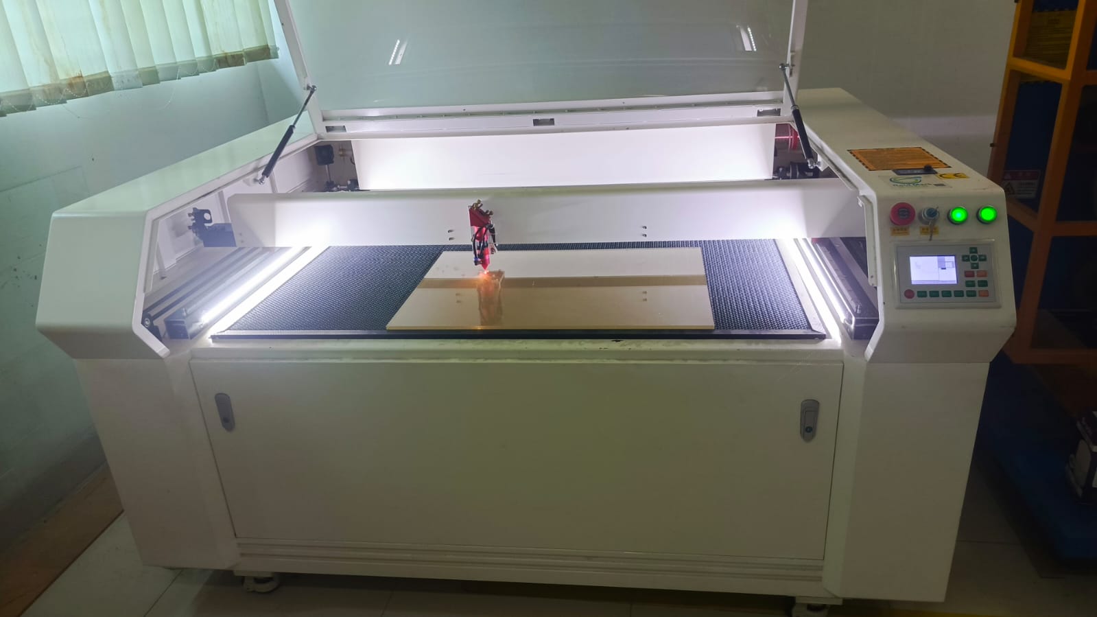 Layanan Laser Cutting Non-Metal