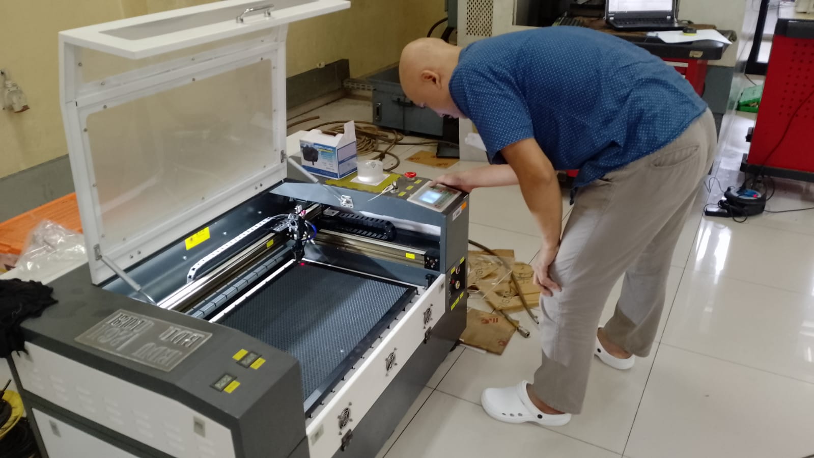 Layanan Laser Cutting Non-Metal