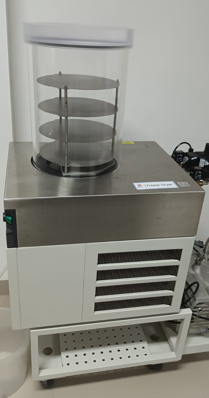 Freeze Dryer, BUCHI Lyovapor L200 - di Lab. Bioindustri Laut KST Lombok