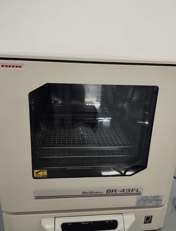 Incubator Shaker Taitec 