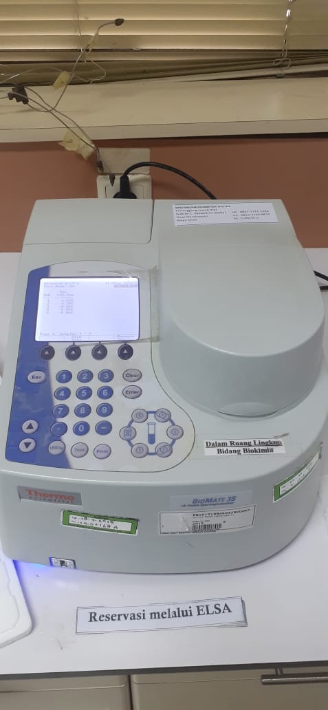 Penggunaan alat SPECTROPHOTOMETER UV/VIS 