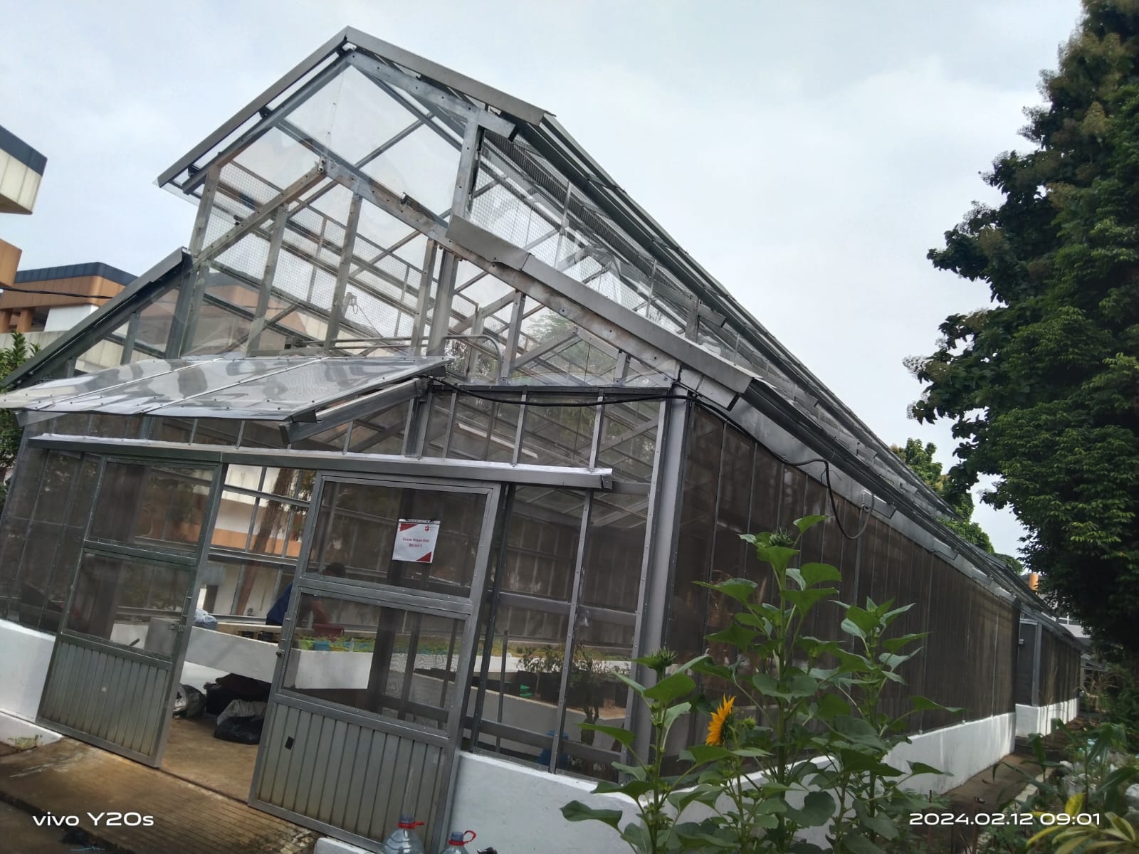 Greenhouse Riset Botani 