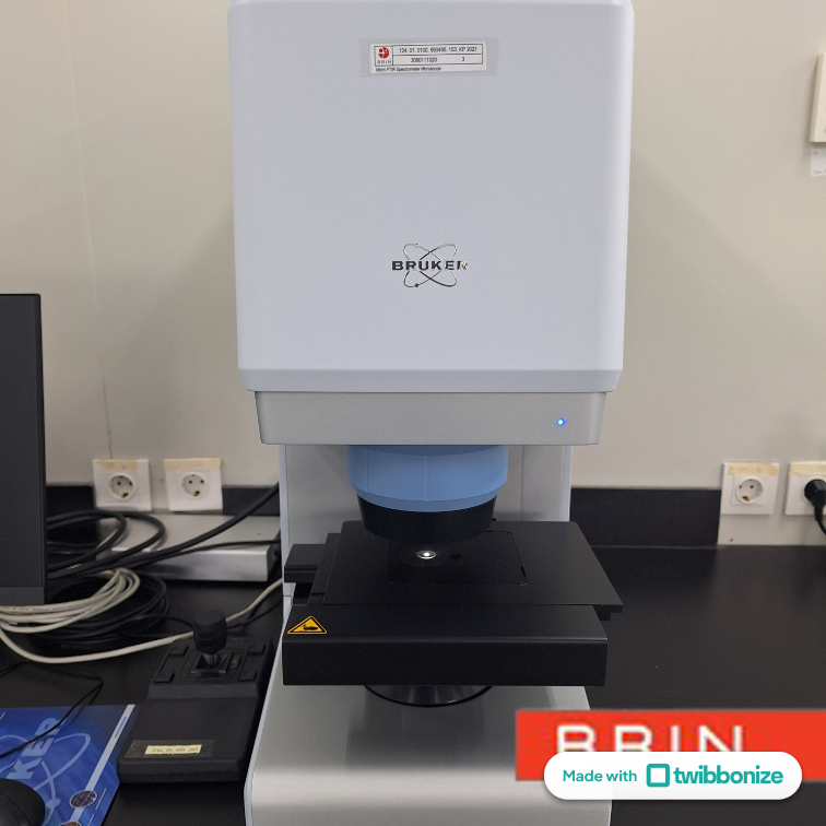Pengujian FTIR Mikroskop (ATR) Lumos II dengan Microplastic Library - Gedung Genomik