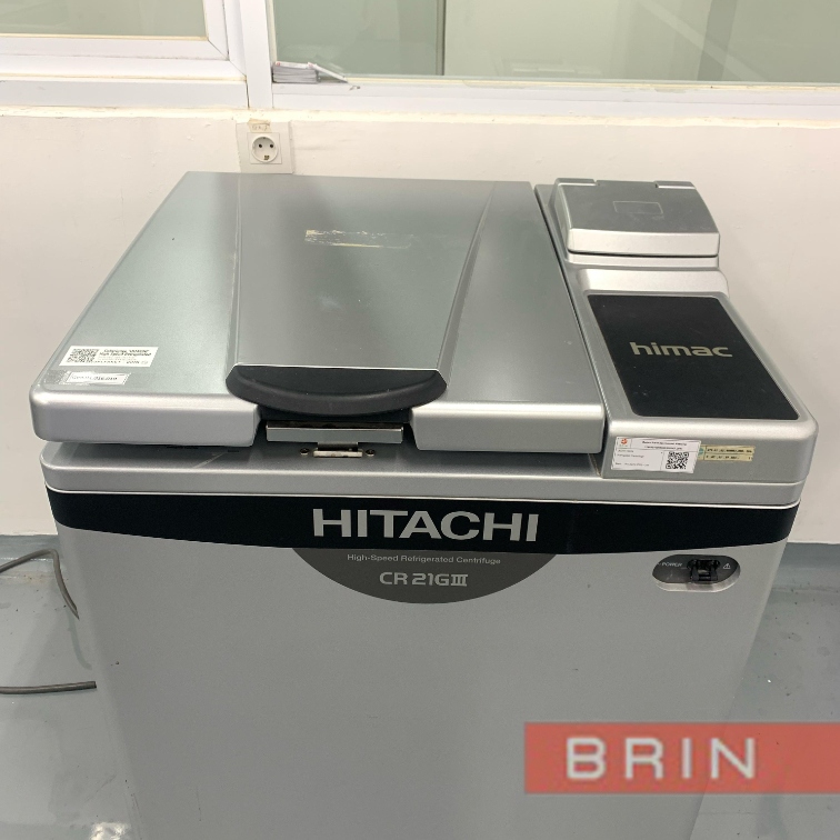 Penggunaan HITACHI High Speed Refrigerated Centrifuge - Gedung Genomik