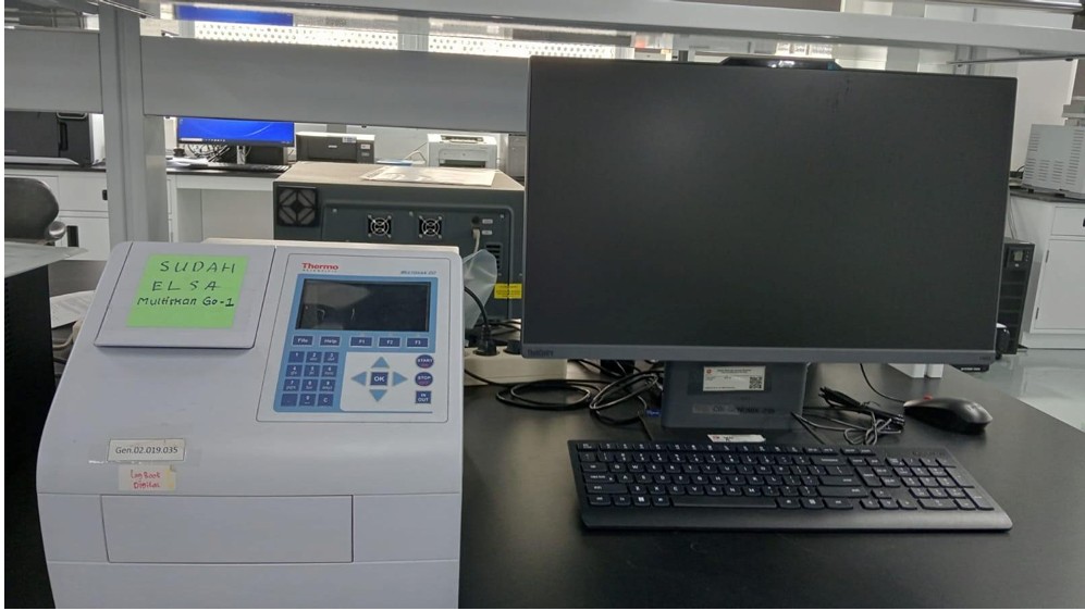 Pembacaan spektrum absorbansi dengan Multiskan Go Thermo Scientific - Gedung Genomik