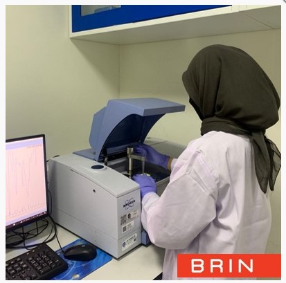 JASA ANALISIS Fouier-Transform Infrared Spectrometer (FTIR)