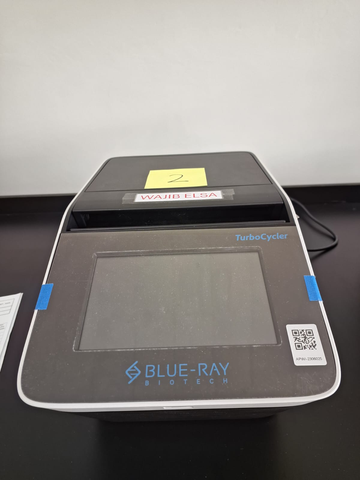 Penggunaan Polymerase Chain Reaction (PCR) Blue-Ray Biotech TurboCycler (2)