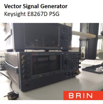Penghasil sinyal dengan Signal Generator - 40 GHz (Vektor)