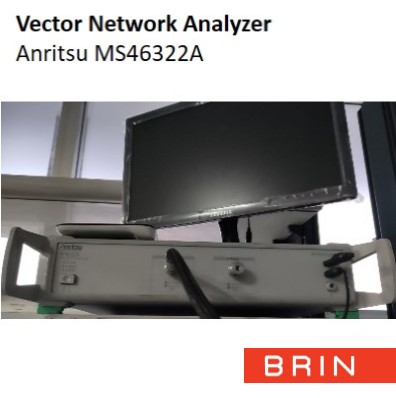 Penganalisis jaringan (Network Analyzer) dengan rentang frekuensi 22-33GHz (Vektor)