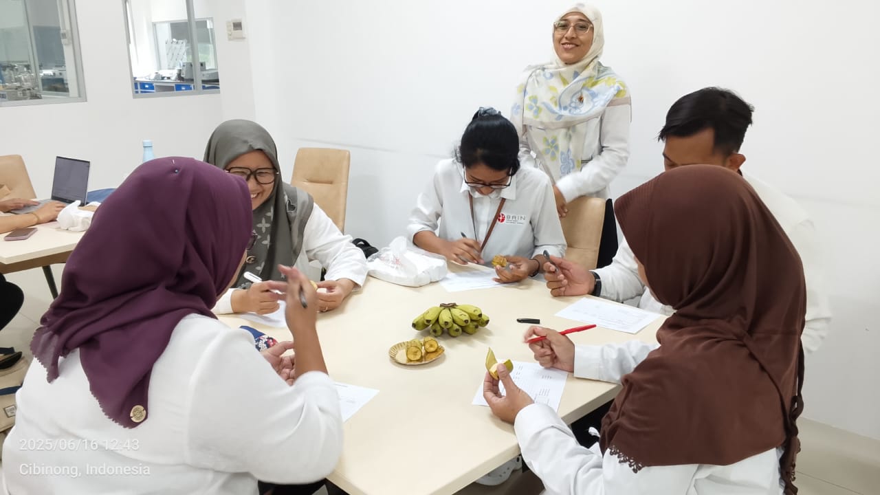 Riset-Perakitan Teknologi Bibit Unggul dan Budidaya Tanaman Sayuran Buah dan Daun-KST Soekarno Cibinong