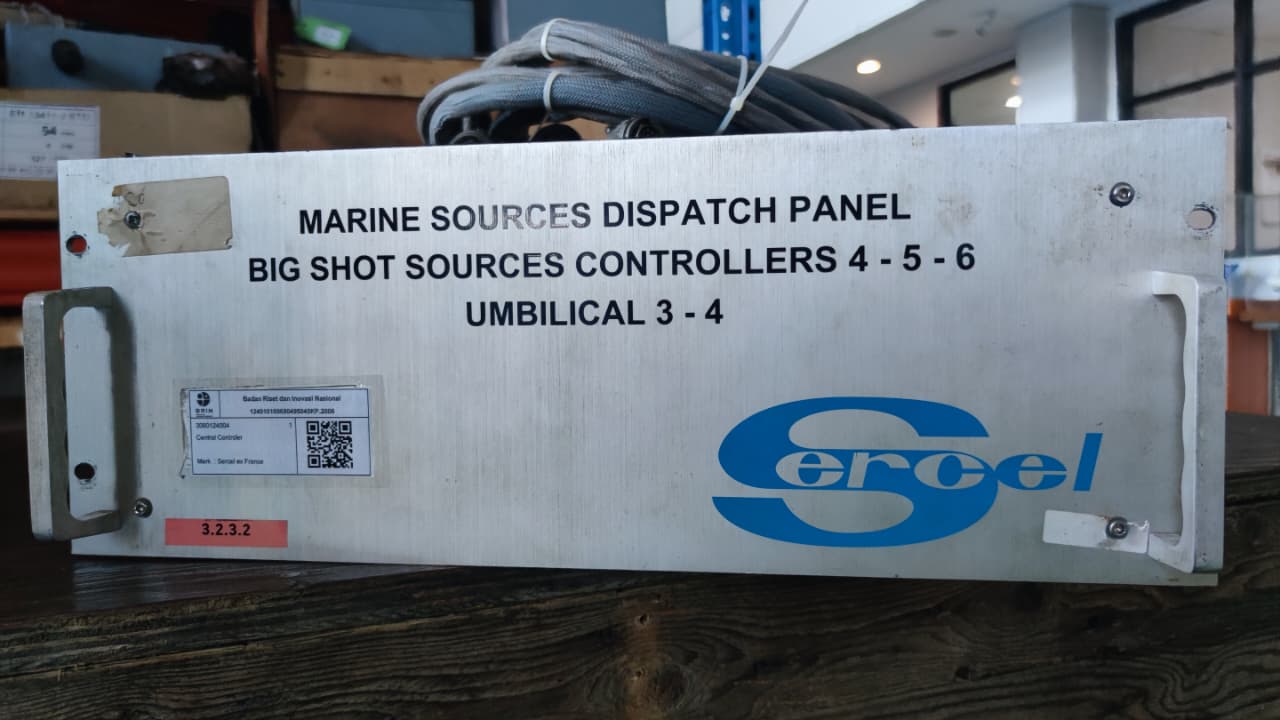 Peralatan Survei Seismik Laut