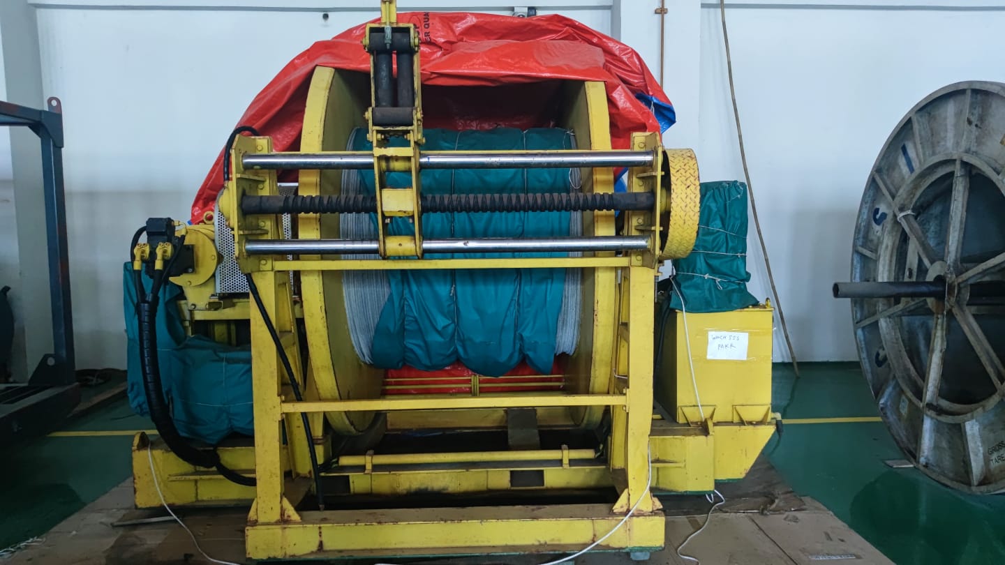 WINCH SIDE SCAN SONAR DEEP SEA